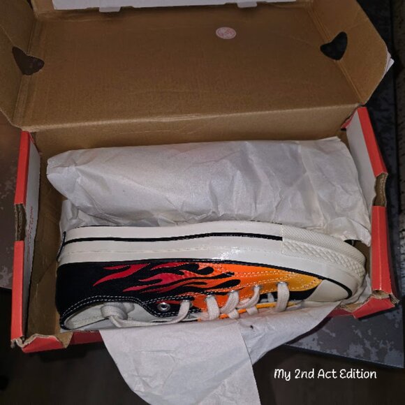 All Star Converse NIB Lo Chucks with Flames Size Mens 5 Womens 7 - Picture 4 of 14
